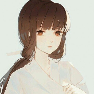 新疆一水渠遍布救命绳